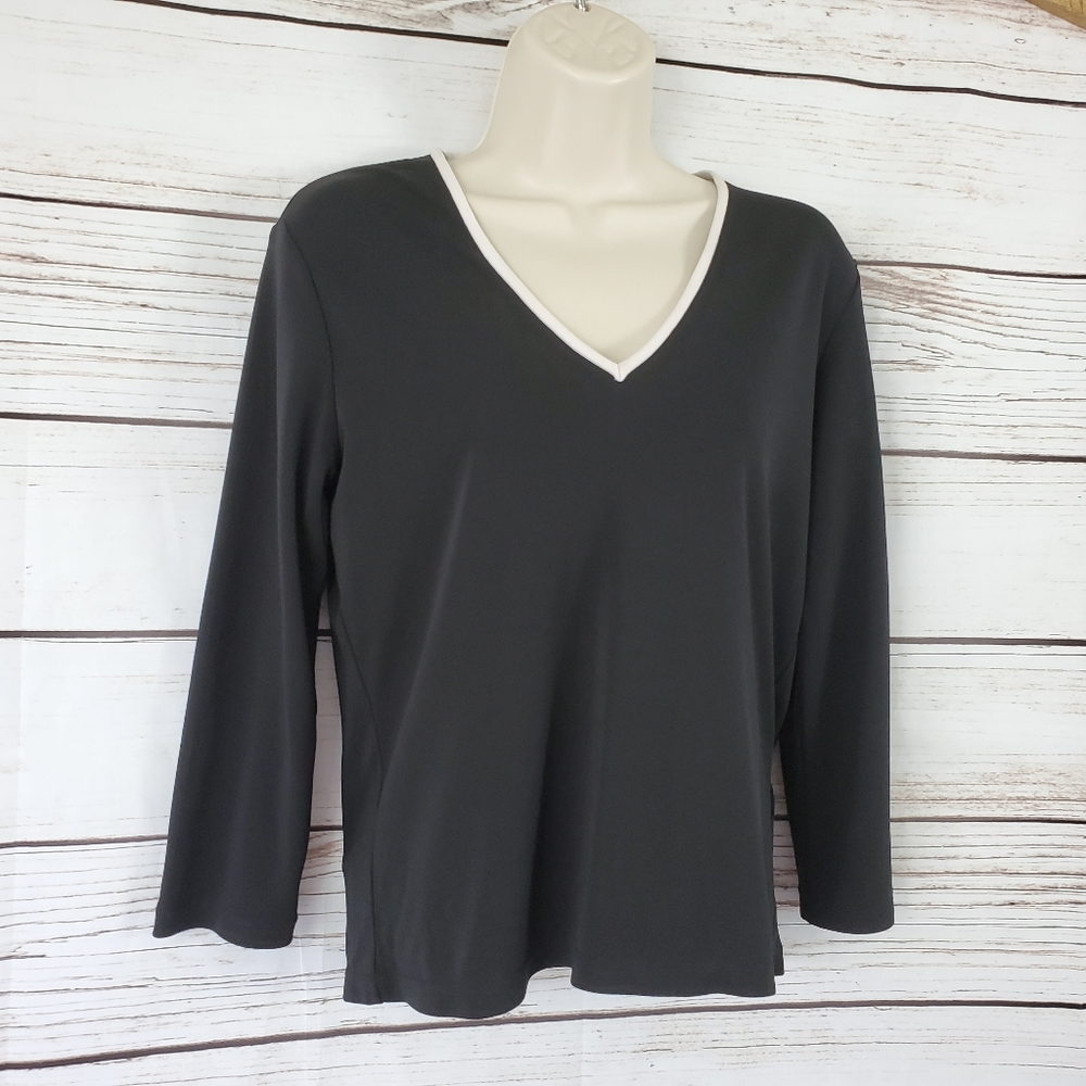 DKNY | V-Neck 3/4 Sleeve Top w White Trim - Picture 1 of 6